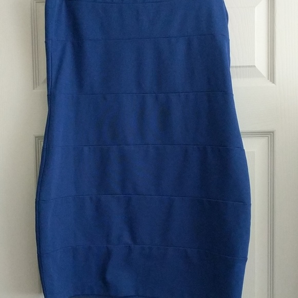 FINAL Drop Blue Tube form fitting dress - Picture 3 of 4